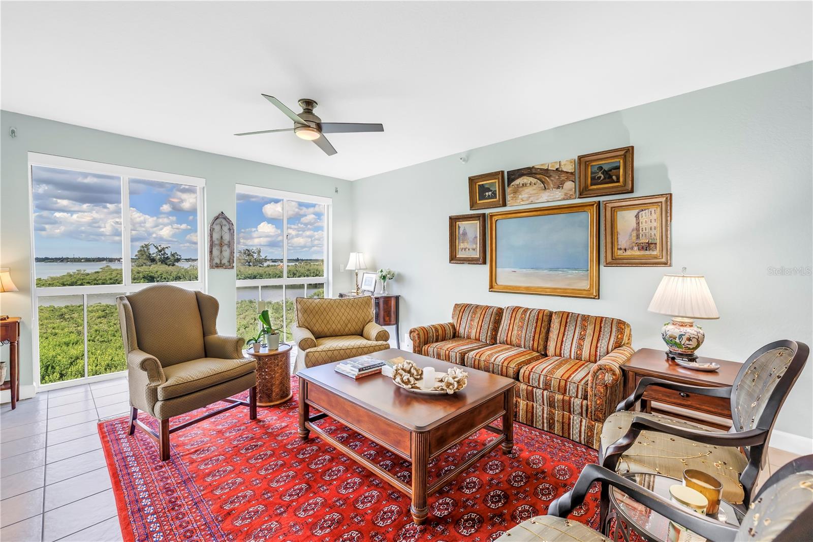 Image 7 of 38 For 4801 Osprey Drive S 303