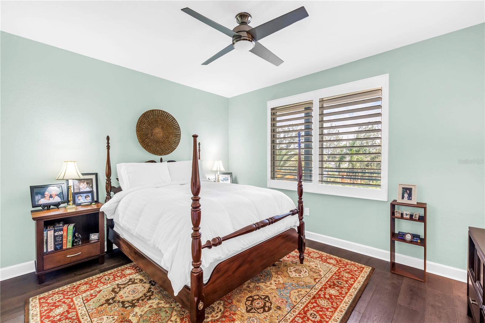 Image 9 of 38 For 4801 Osprey Drive S 303