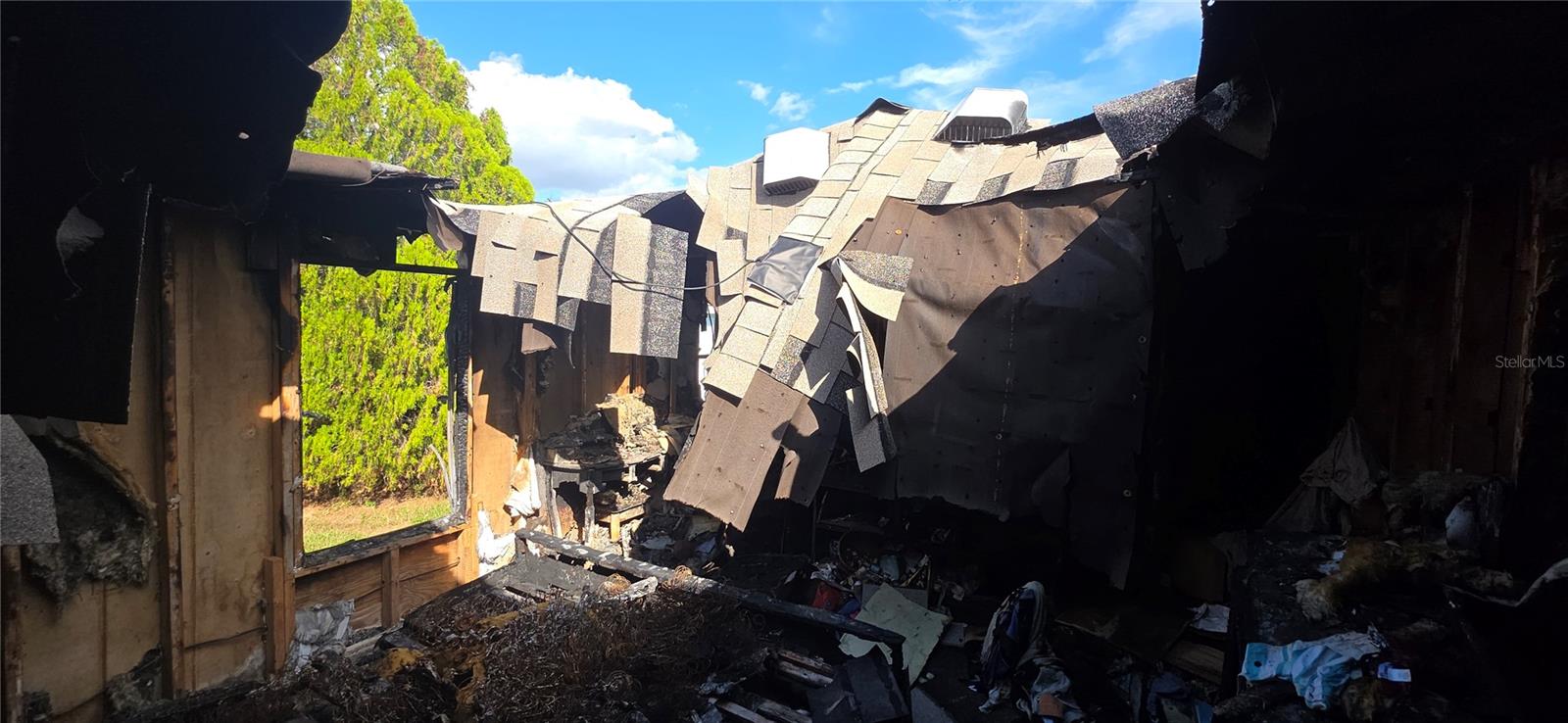 Image 17 of 58 For 5722 Pawnne Street