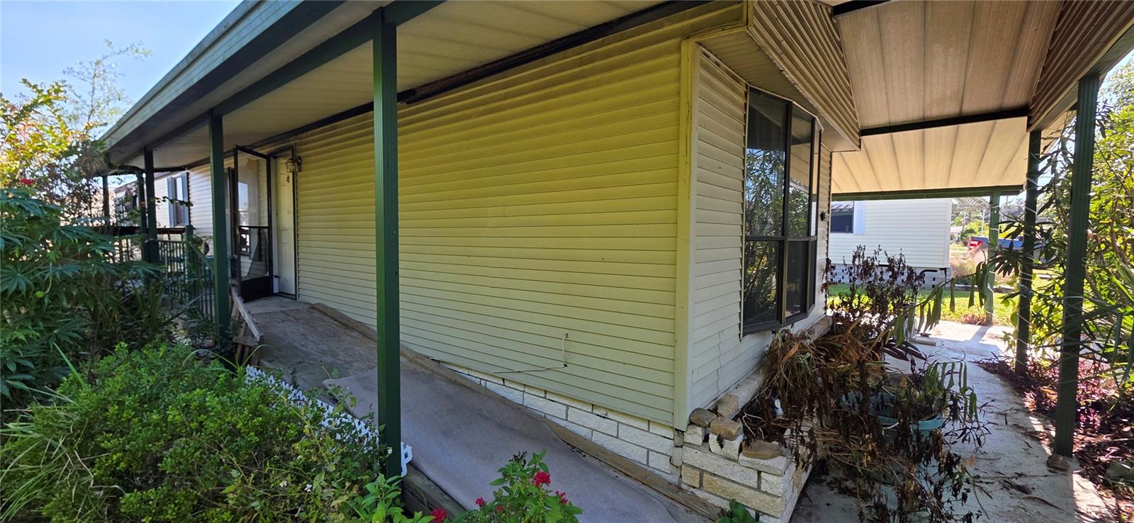 Image 3 of 58 For 5722 Pawnne Street