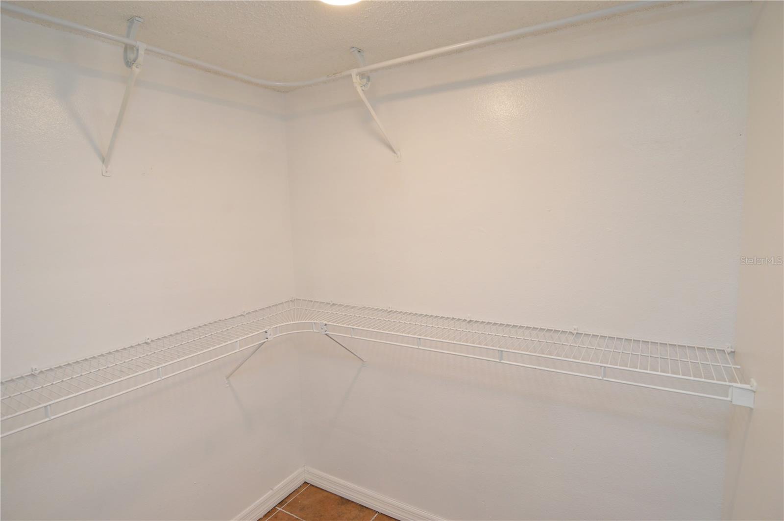 Image 36 of 100 For 8613 Mallard Reserve Drive 102