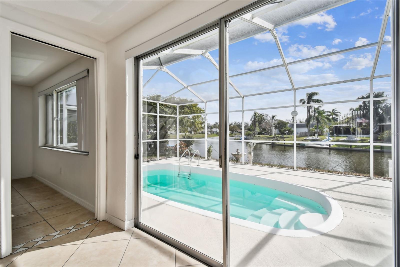 Image 14 of 49 For 3248 Rock Valley Drive