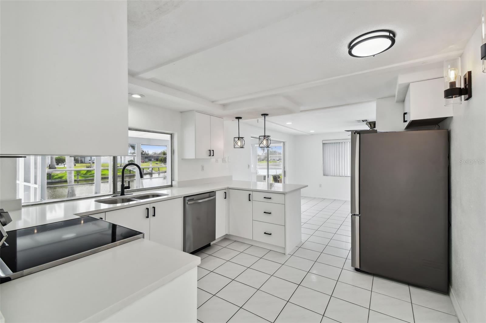 Image 20 of 49 For 3248 Rock Valley Drive