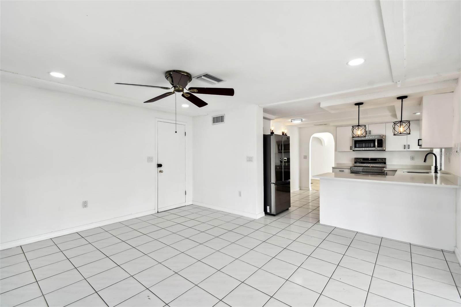 Image 27 of 49 For 3248 Rock Valley Drive