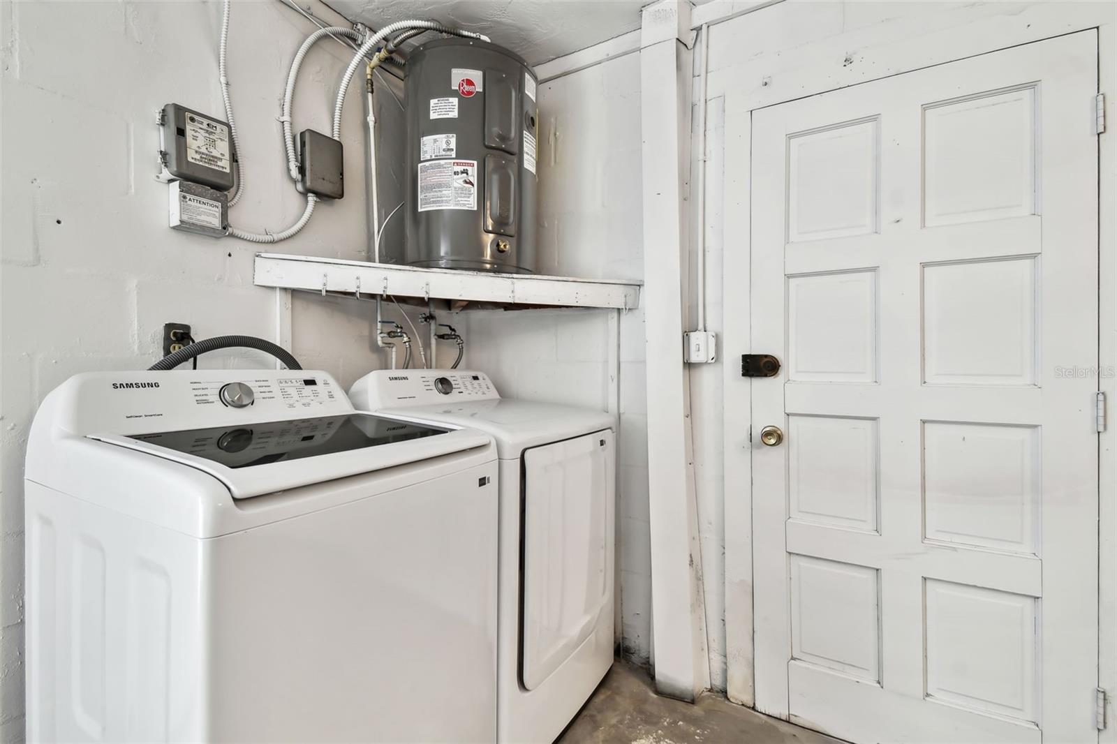 Image 32 of 49 For 3248 Rock Valley Drive