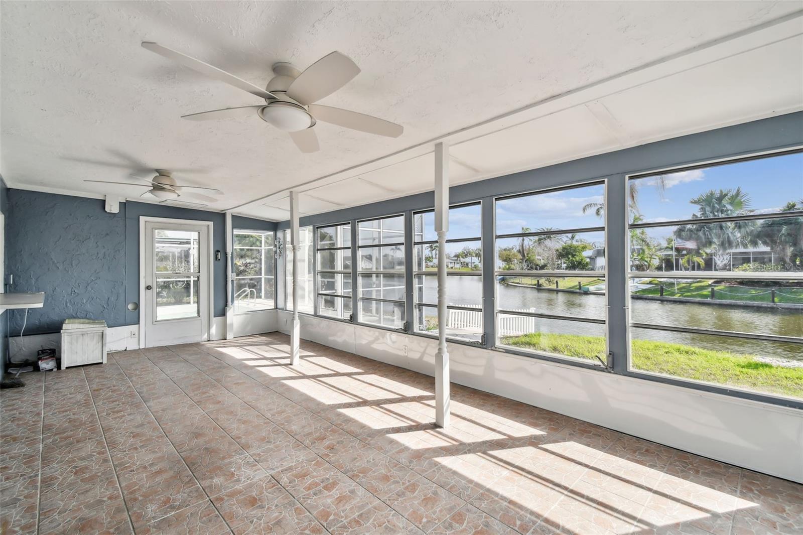 Image 34 of 49 For 3248 Rock Valley Drive