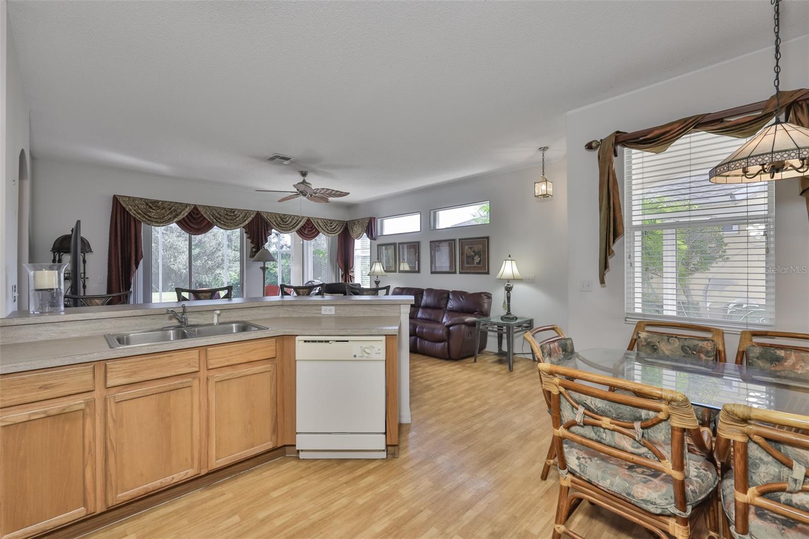 Image 5 of 69 For 1219 Fairway Greens Drive