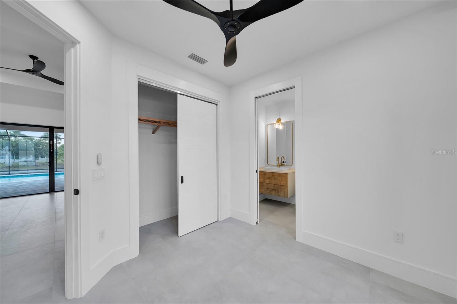 Image 12 of 60 For 836 36th Terrace