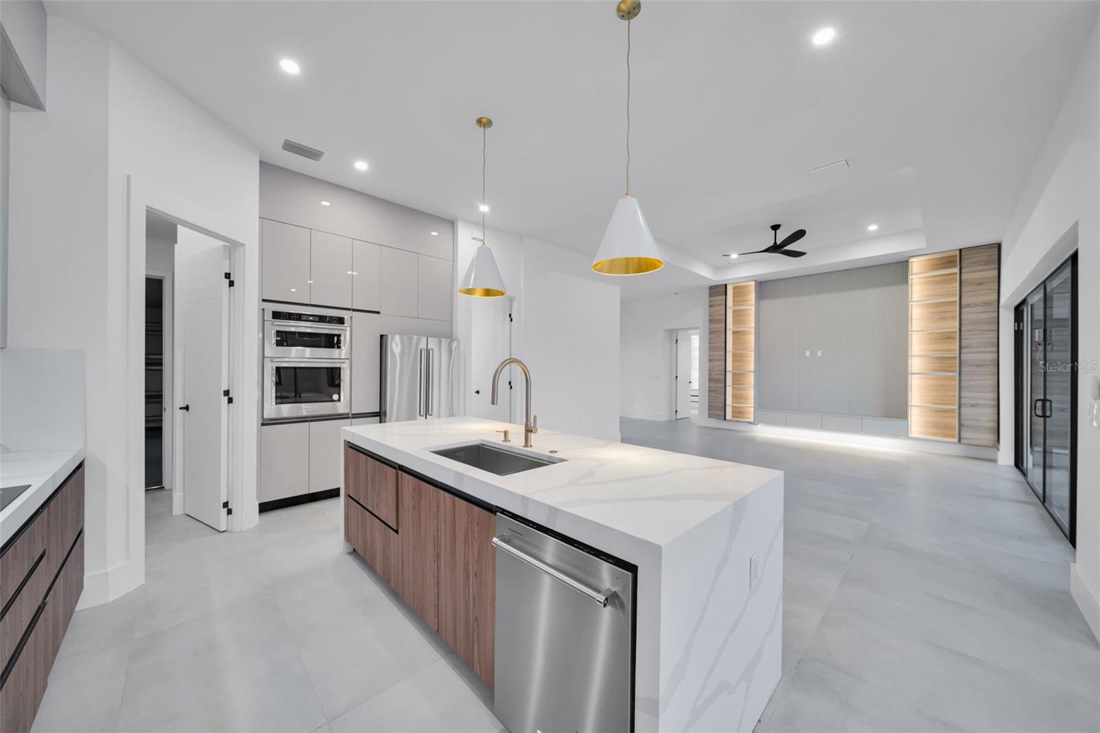 Image 20 of 60 For 836 36th Terrace