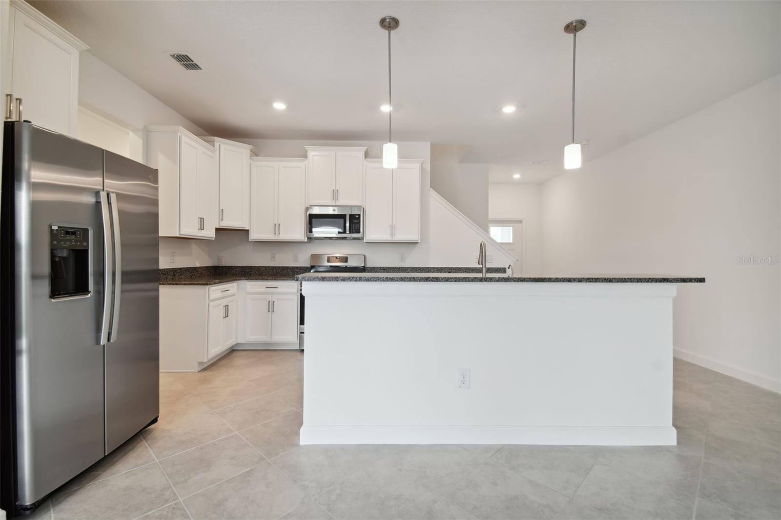 Image 12 of 54 For 8221 Corner Pine Way