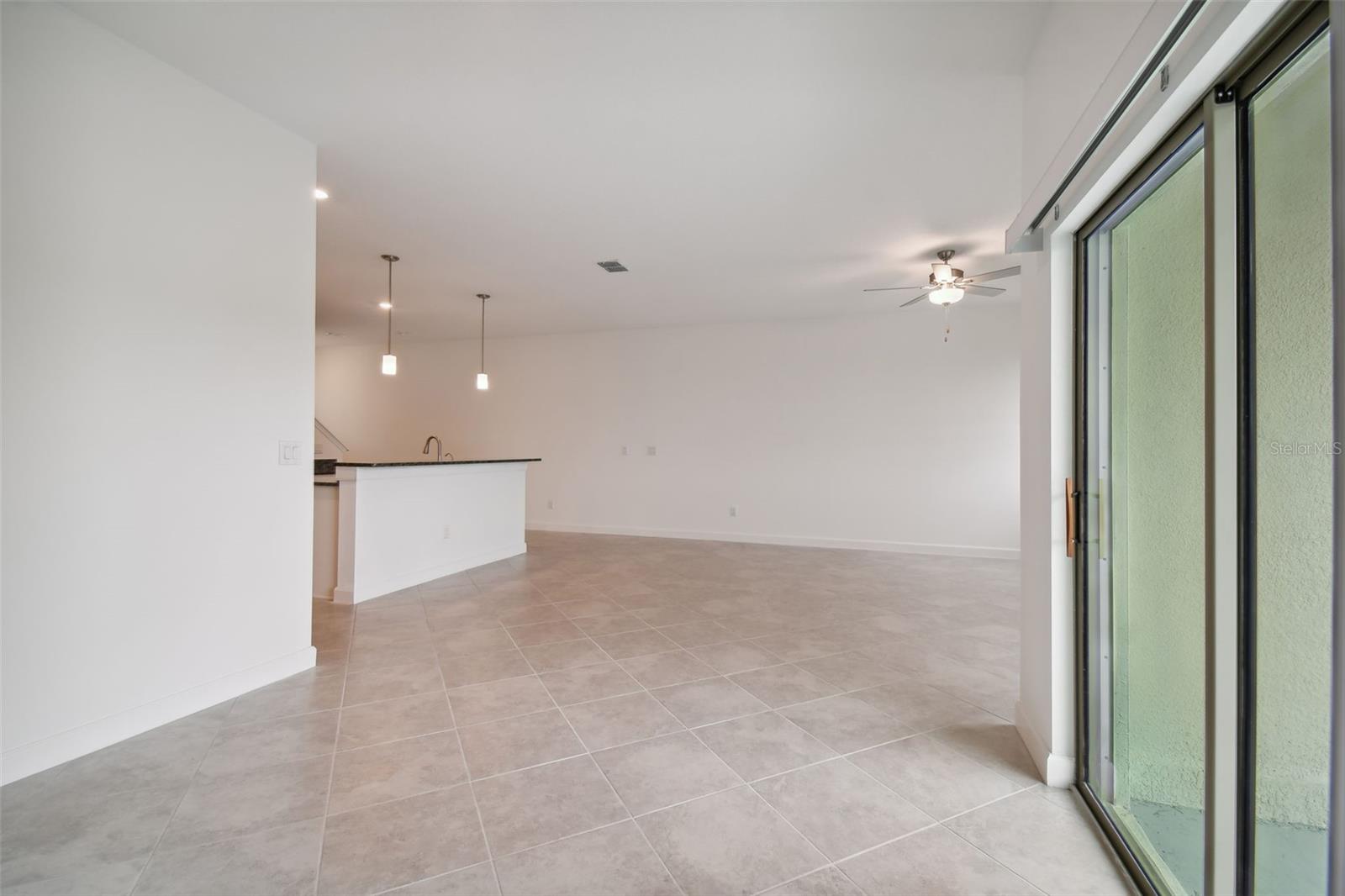 Image 18 of 54 For 8221 Corner Pine Way