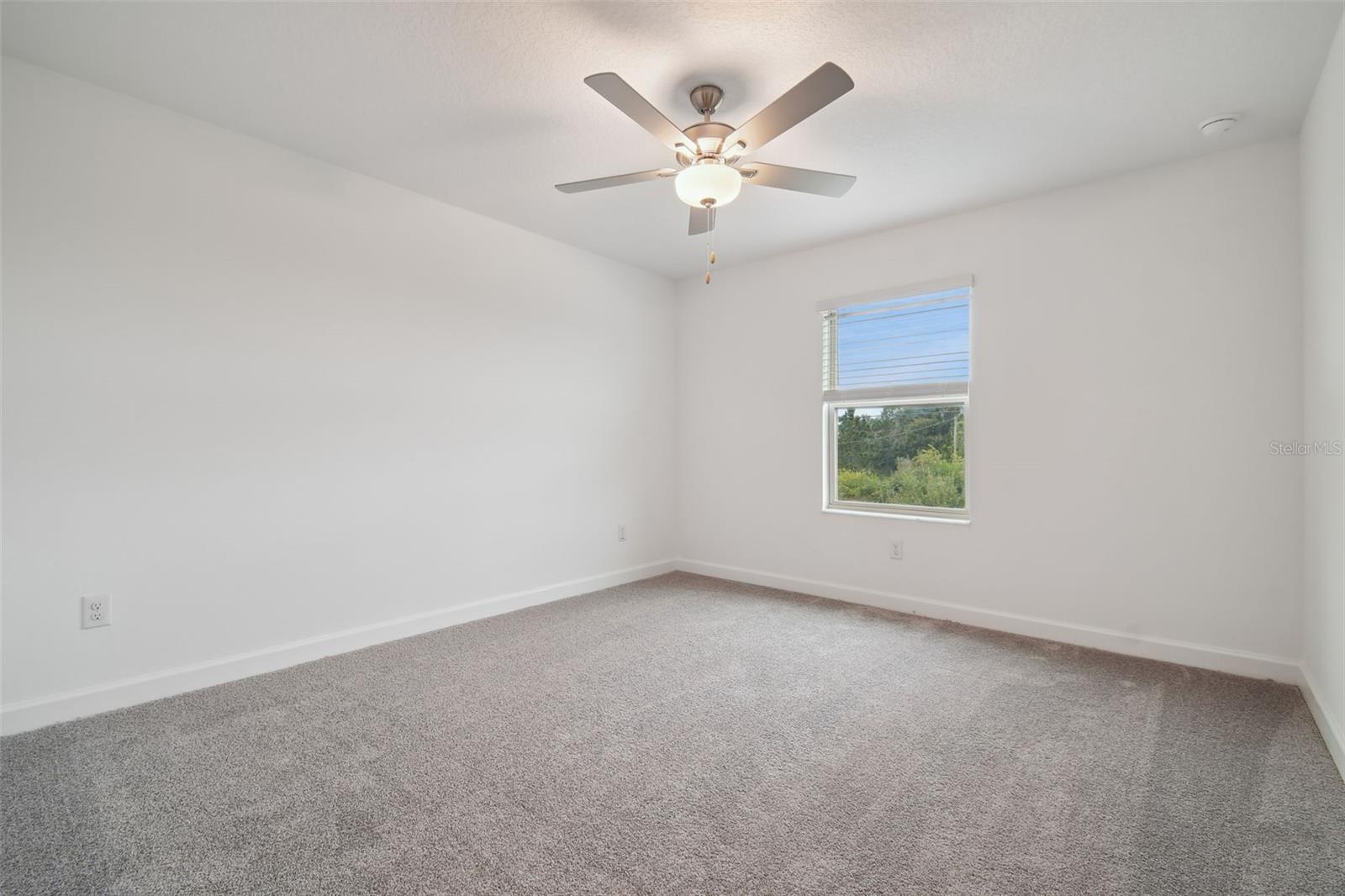 Image 33 of 54 For 8221 Corner Pine Way