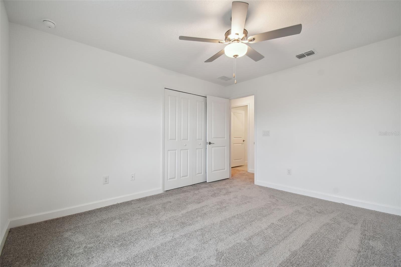 Image 34 of 54 For 8221 Corner Pine Way