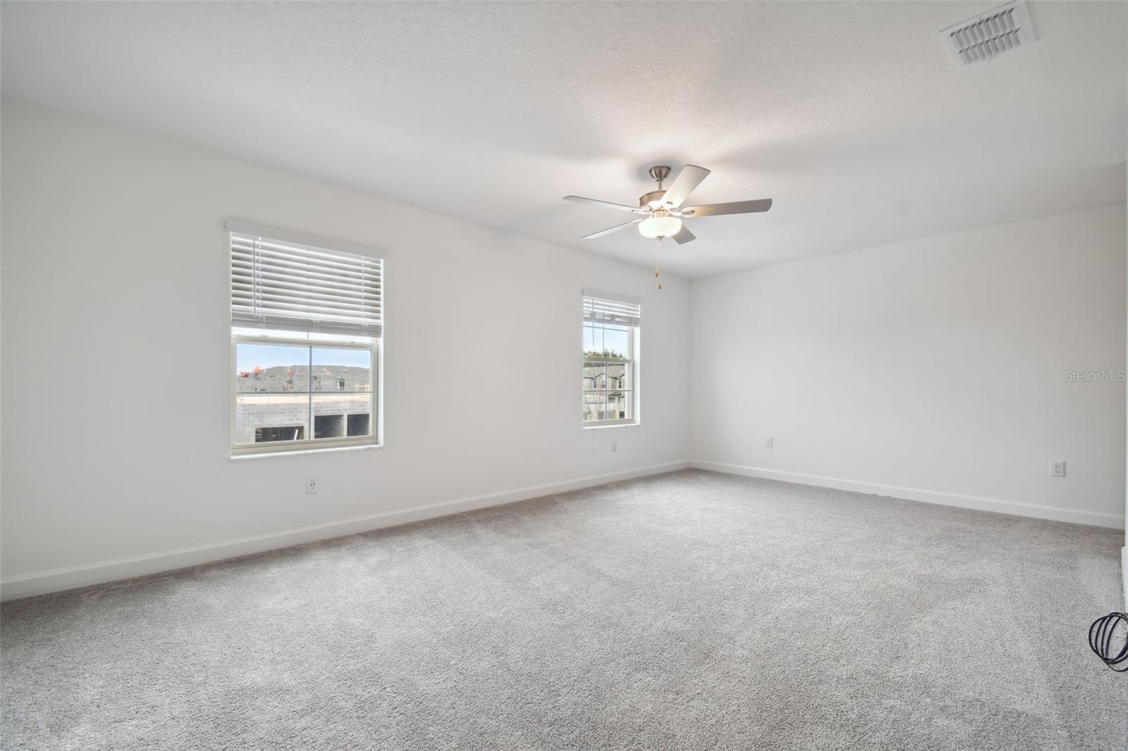 Image 35 of 54 For 8221 Corner Pine Way