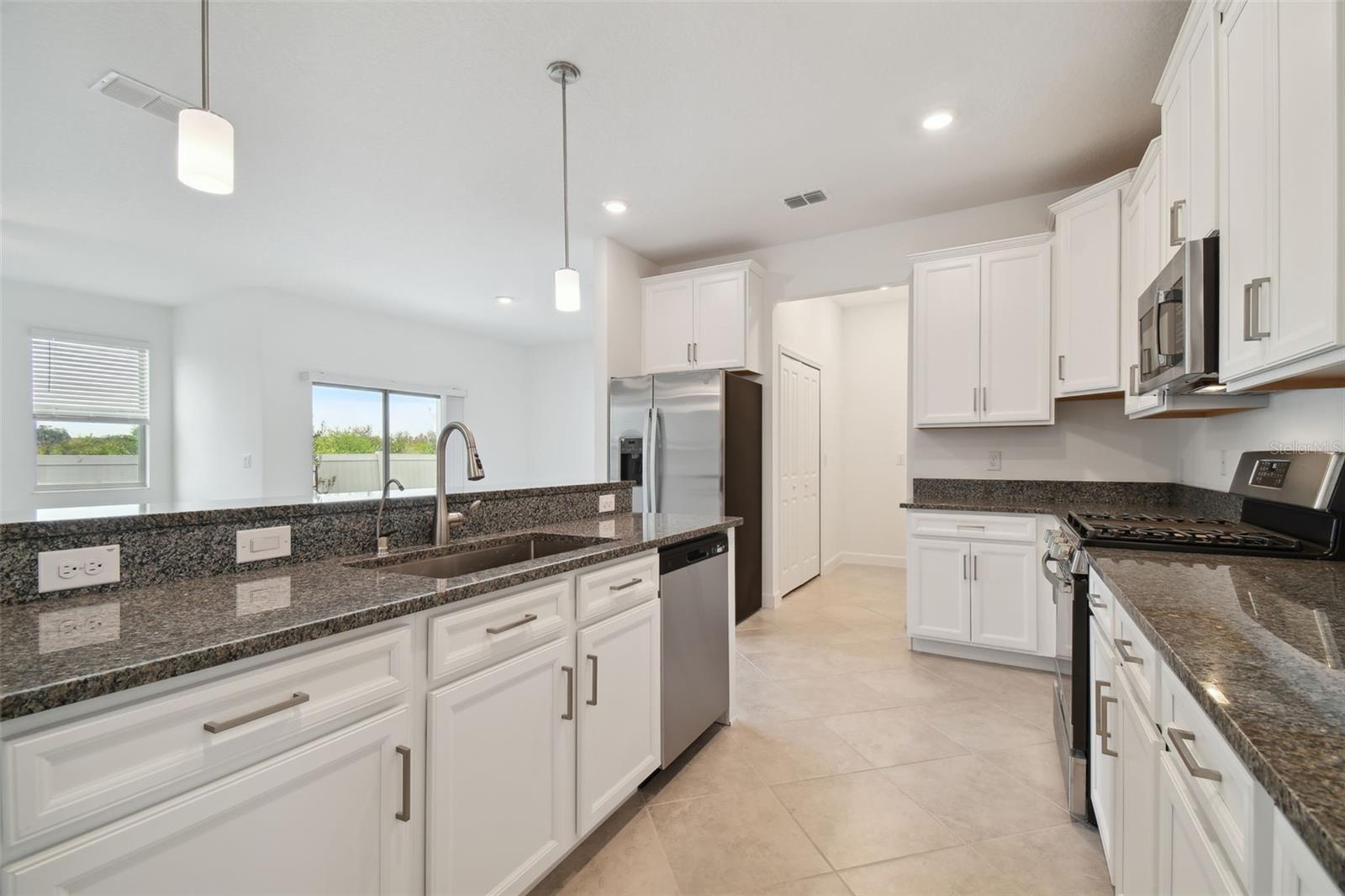 Image 8 of 54 For 8221 Corner Pine Way