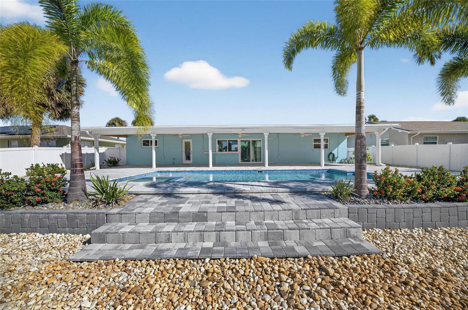 Image 58 of 84 For 1014 Silver Palm Way