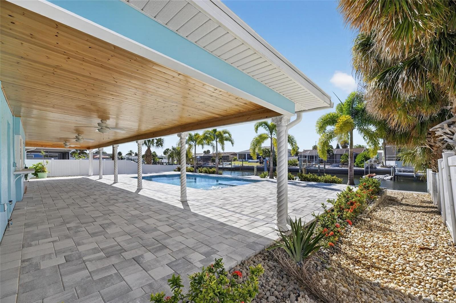 Image 59 of 84 For 1014 Silver Palm Way