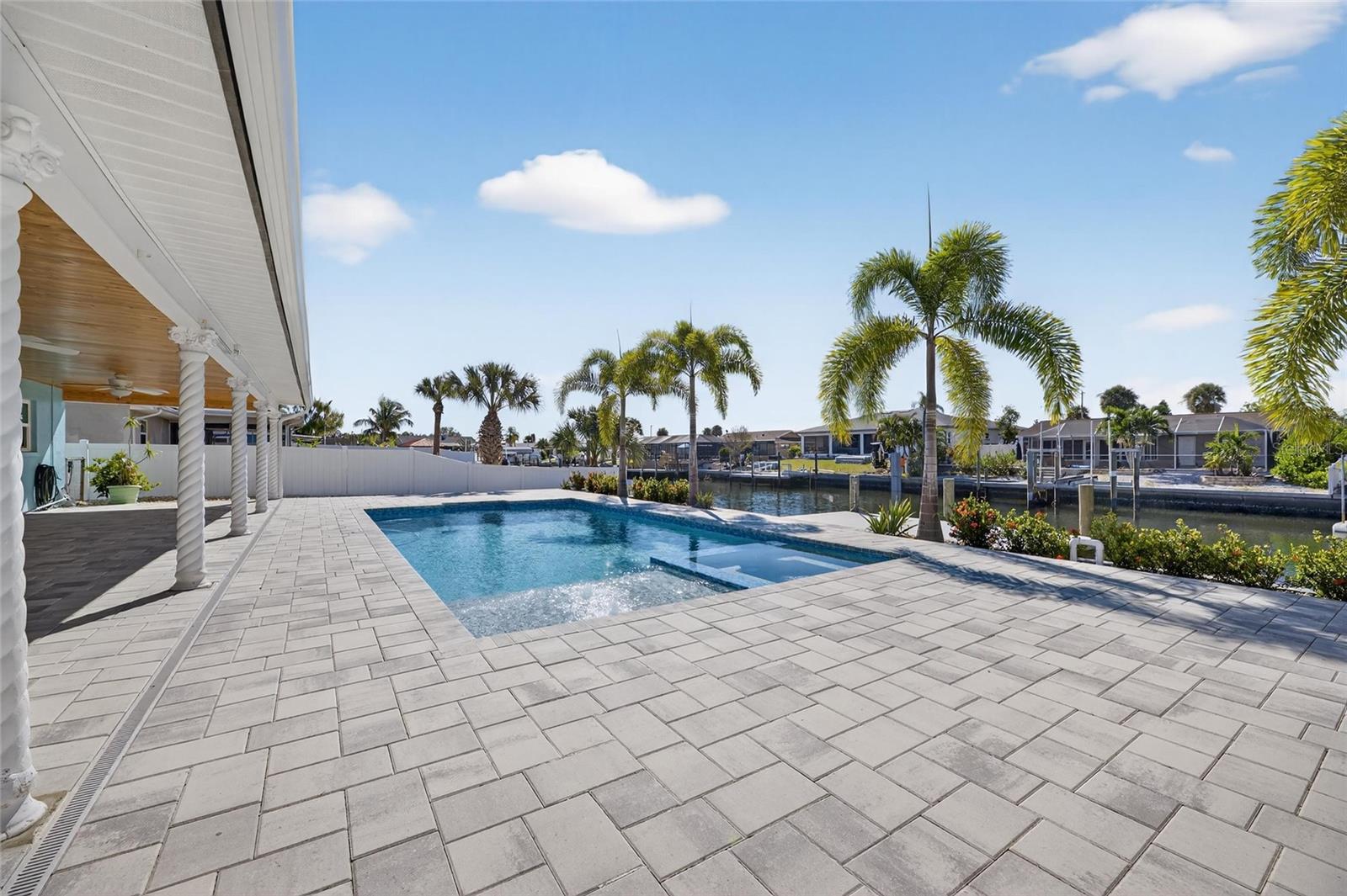 Image 63 of 84 For 1014 Silver Palm Way