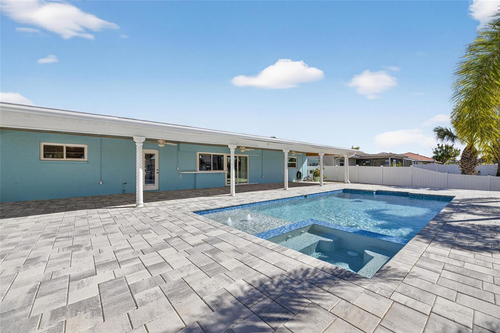 Image 64 of 84 For 1014 Silver Palm Way