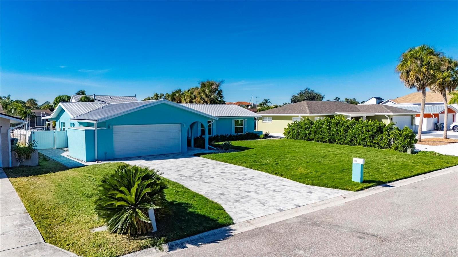 Image 72 of 84 For 1014 Silver Palm Way