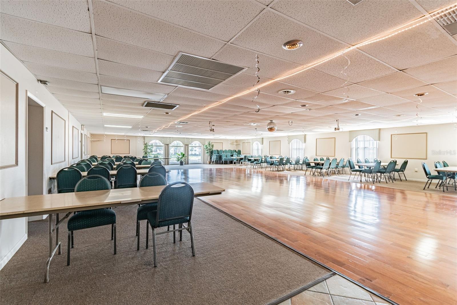 Image 37 of 43 For 19029 Us Highway 19 N 27a