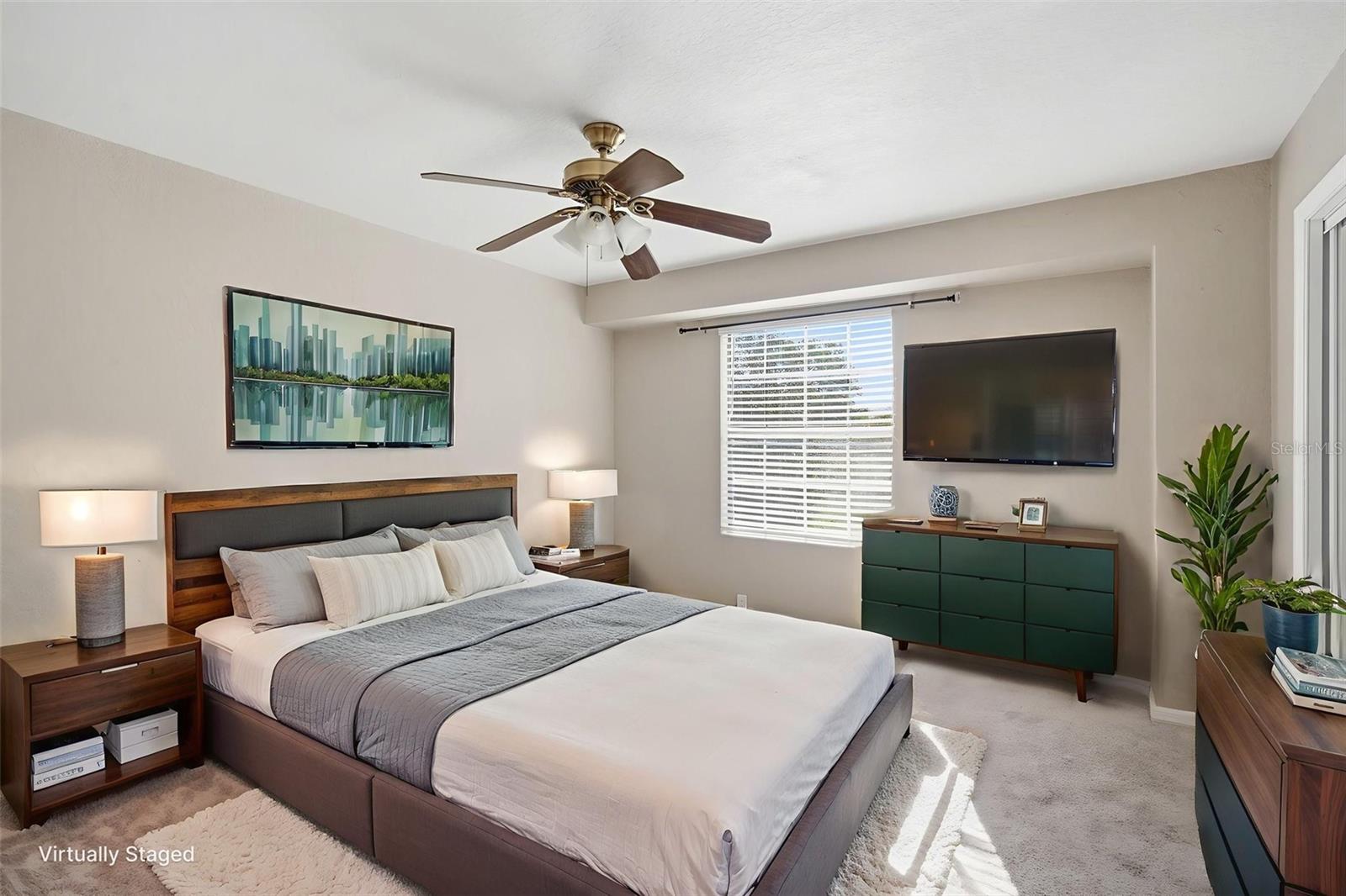 Image 16 of 49 For 16545 Lake Brigadoon Circle