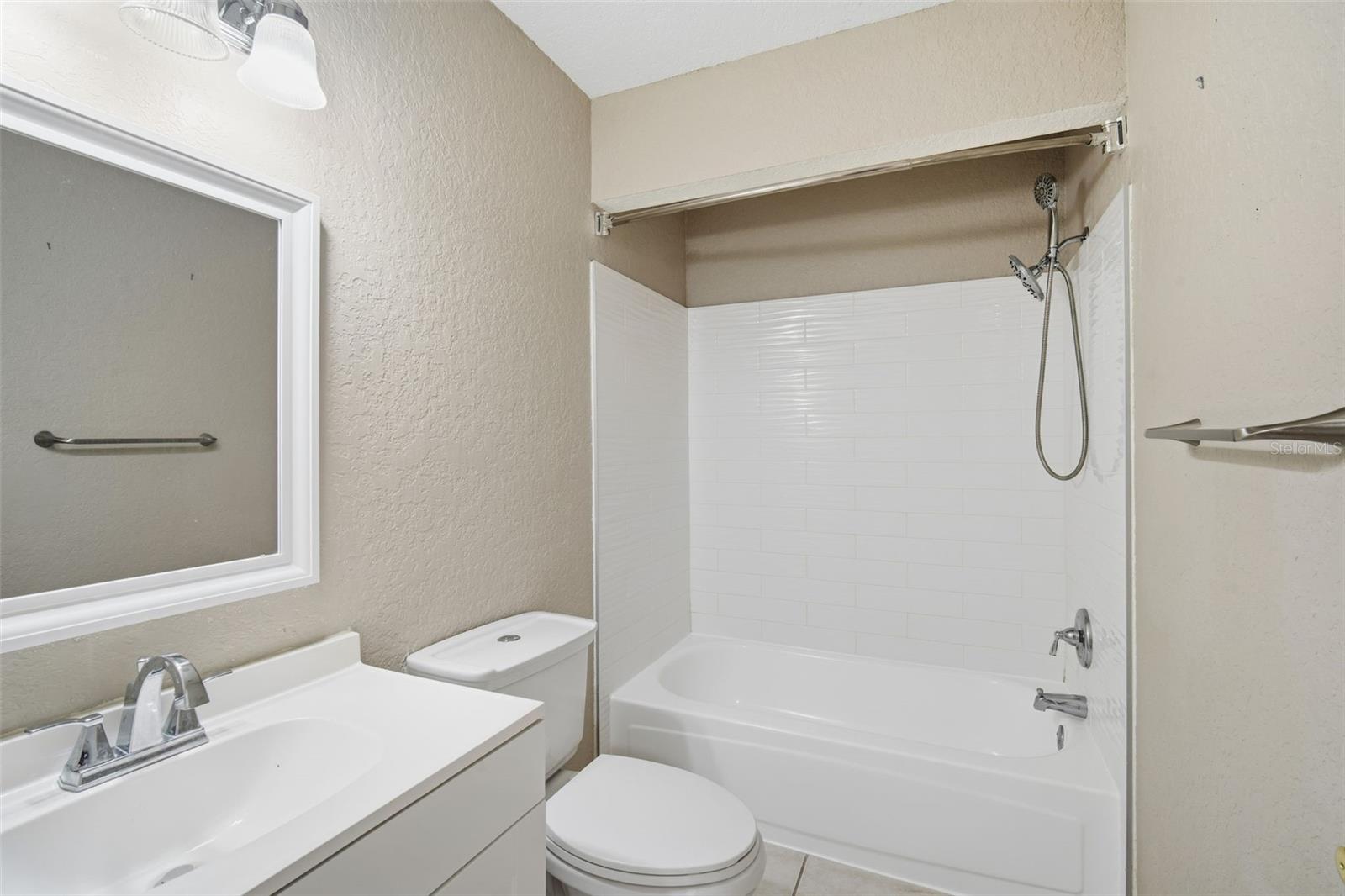 Image 20 of 49 For 16545 Lake Brigadoon Circle