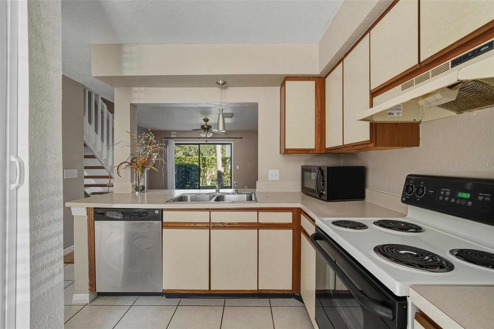 Image 6 of 49 For 16545 Lake Brigadoon Circle