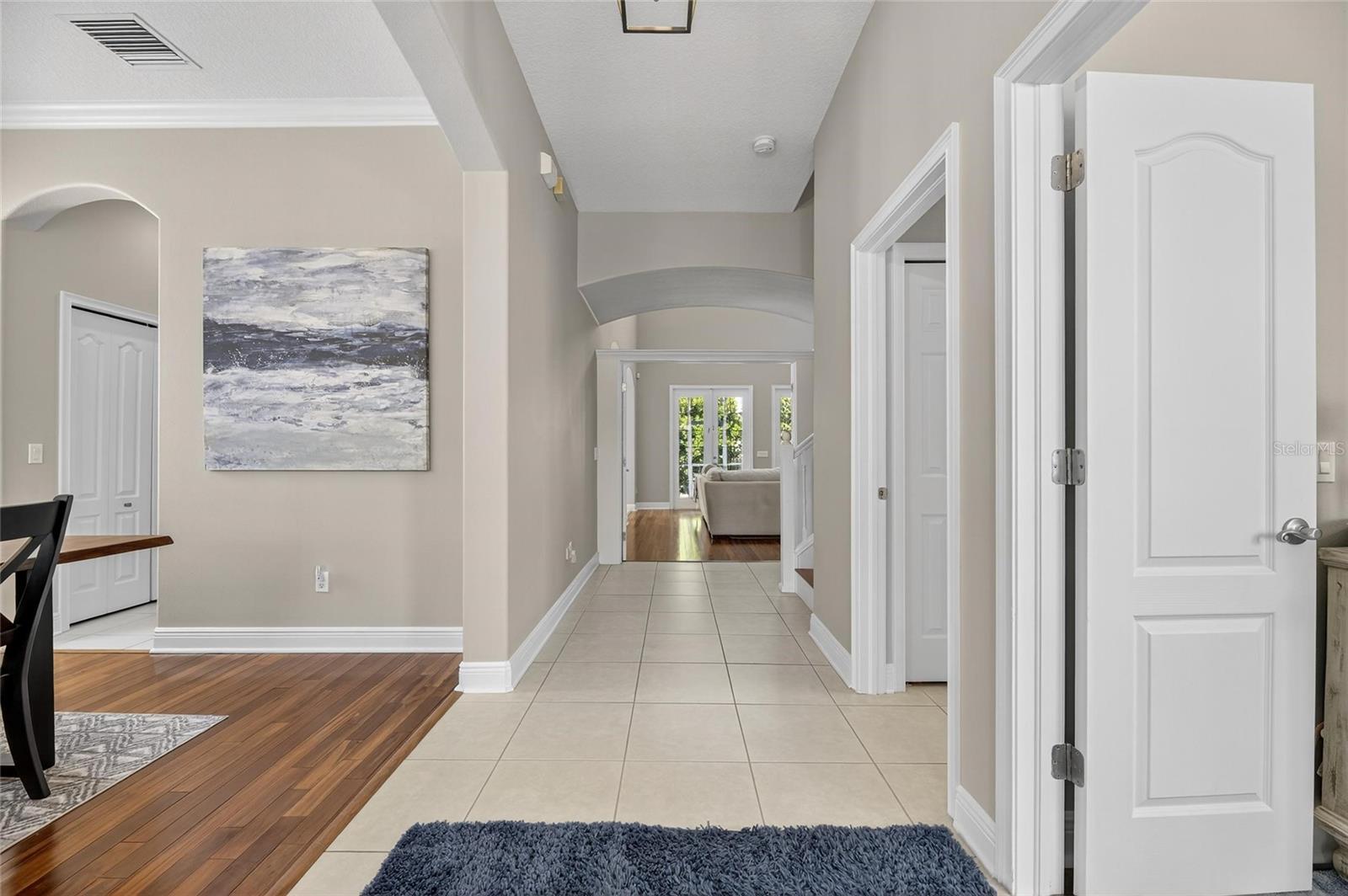 Image 11 of 97 For 413 Manns Harbor Drive