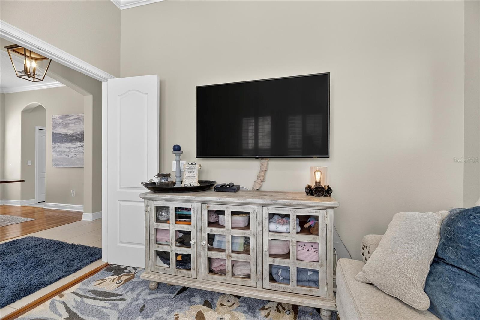 Image 15 of 97 For 413 Manns Harbor Drive