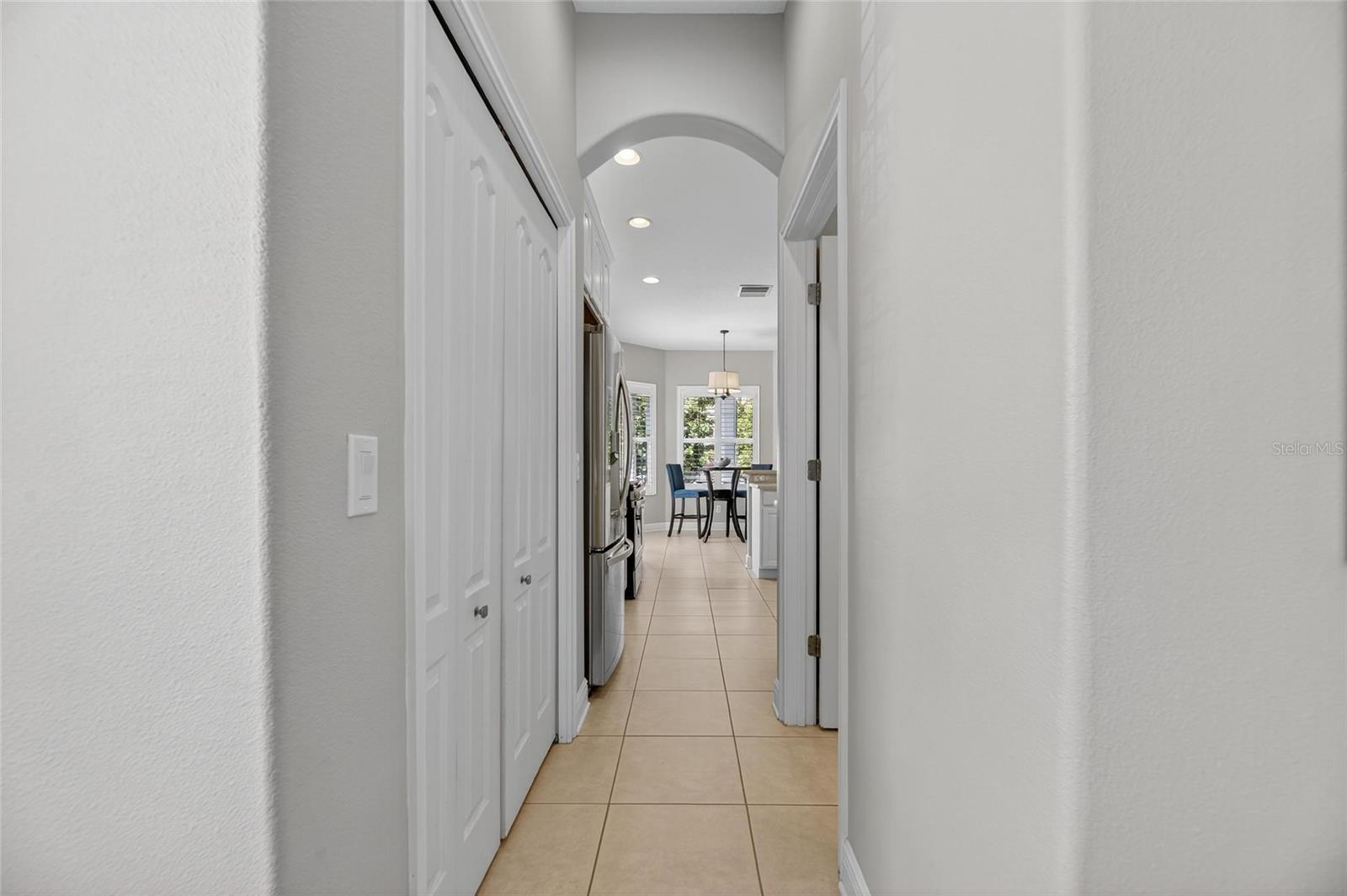 Image 19 of 97 For 413 Manns Harbor Drive