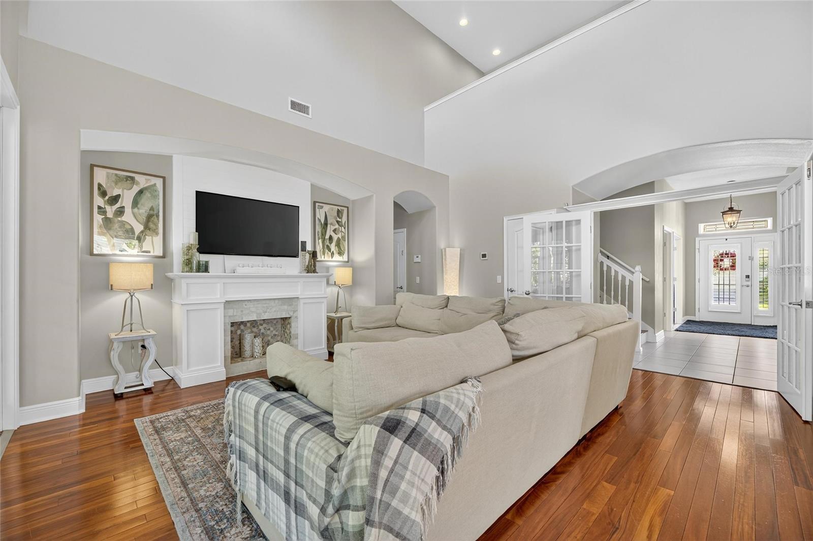 Image 28 of 97 For 413 Manns Harbor Drive