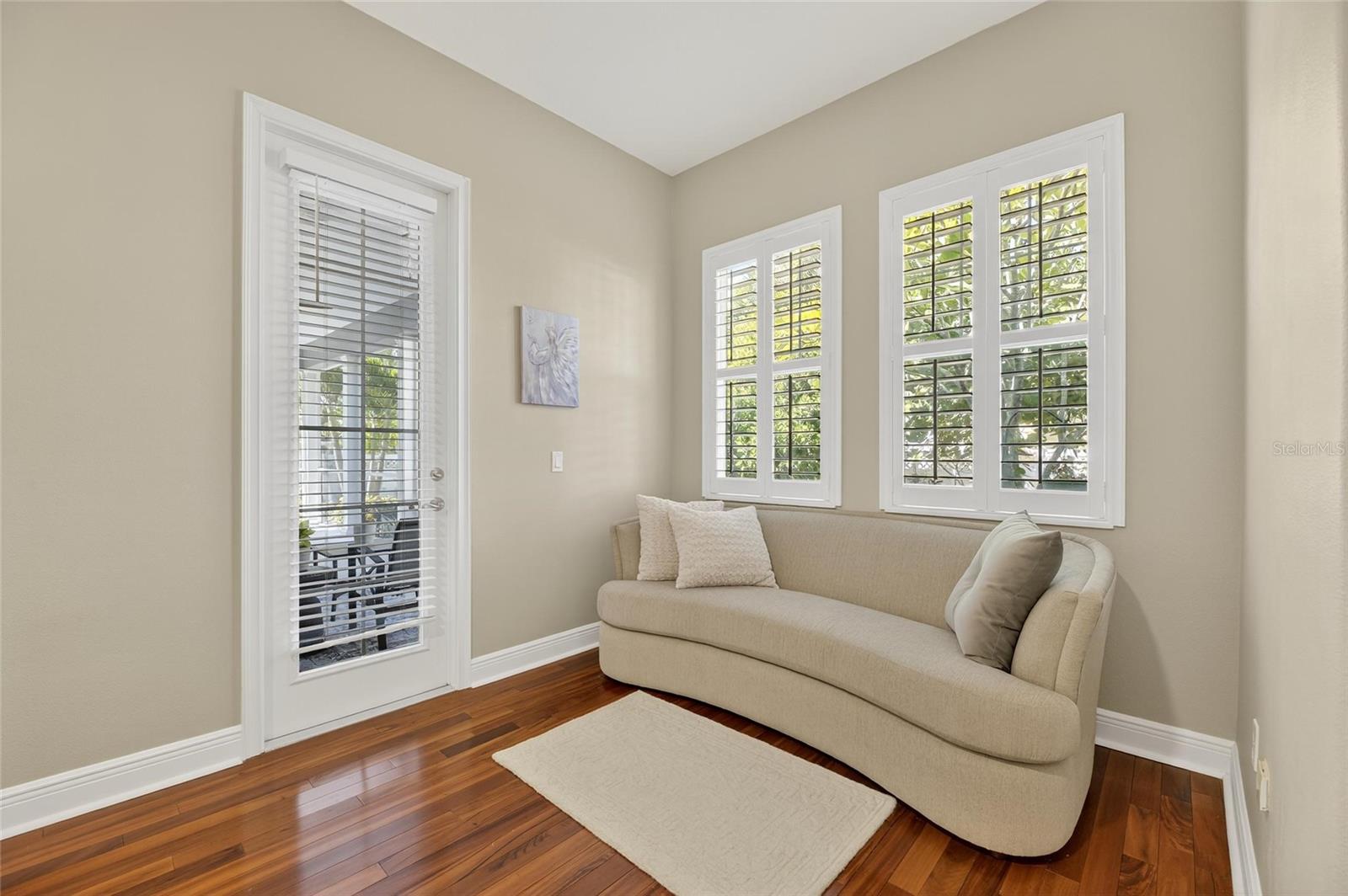 Image 48 of 97 For 413 Manns Harbor Drive