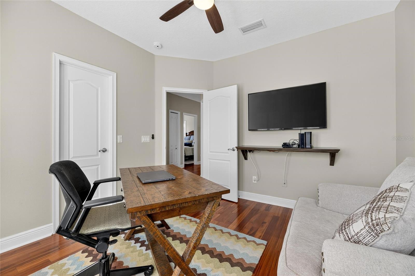 Image 58 of 97 For 413 Manns Harbor Drive