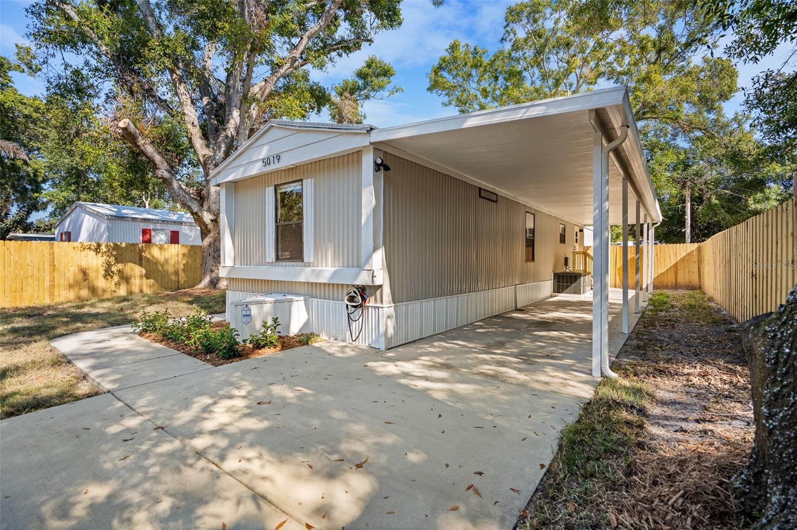 Image 5 of 29 For 5019 68th Street N