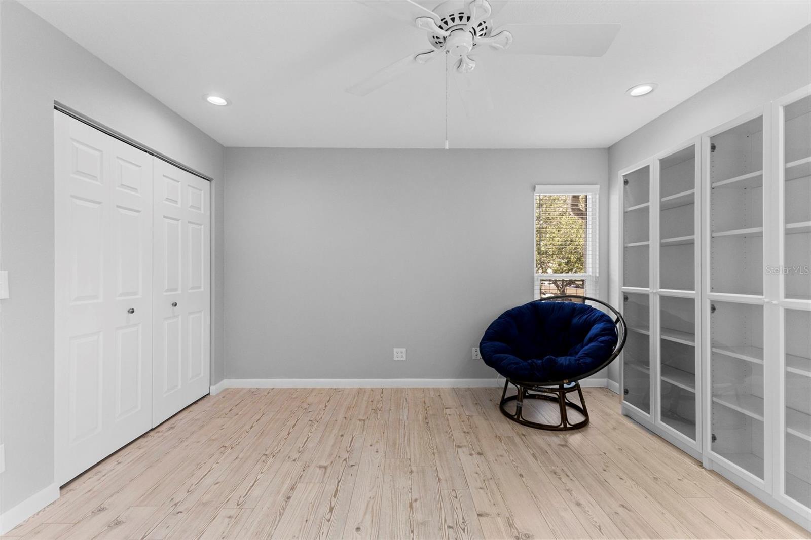 Image 16 of 36 For 3010 Grovewood Court D