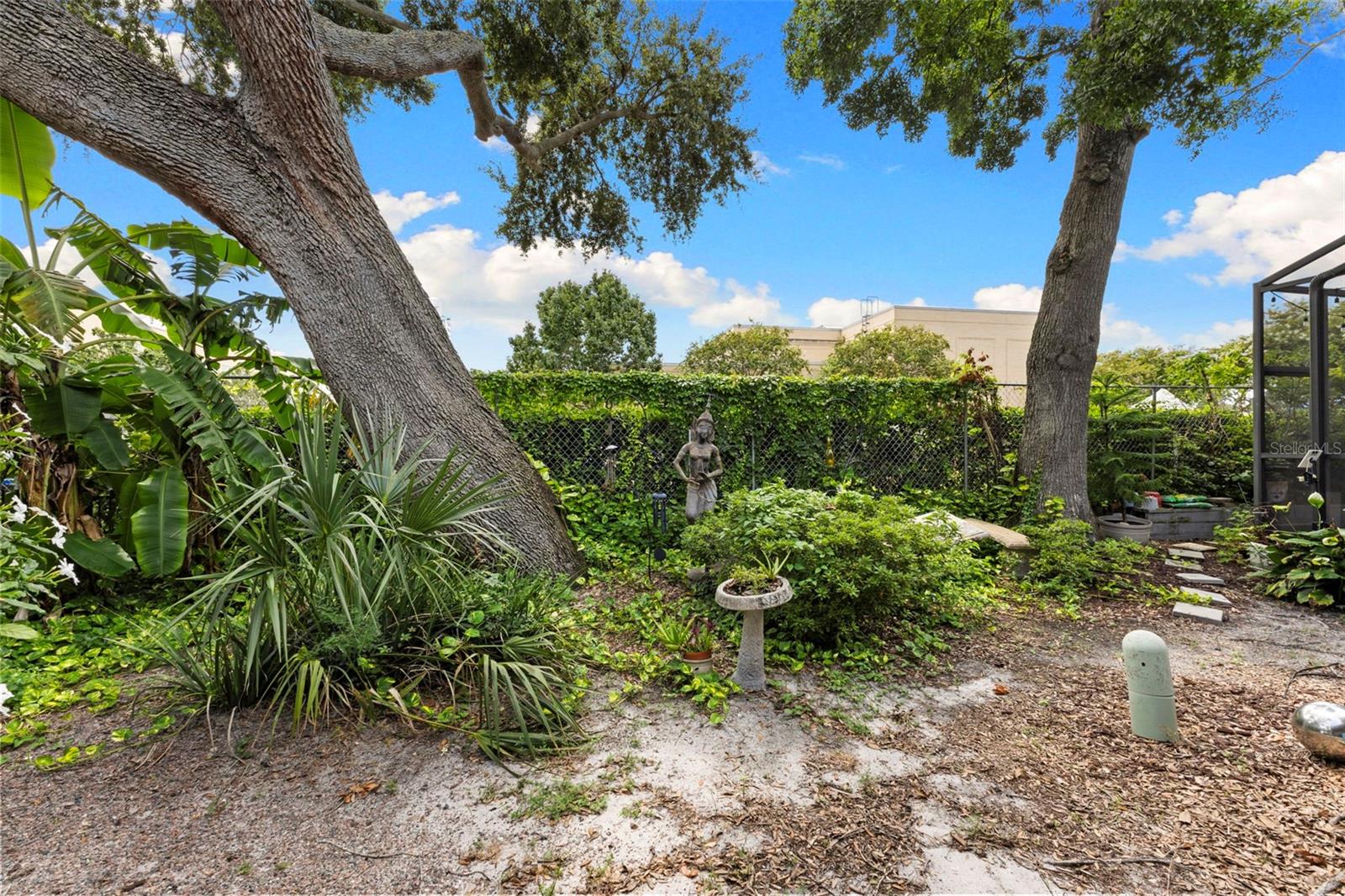 Image 28 of 36 For 3010 Grovewood Court D