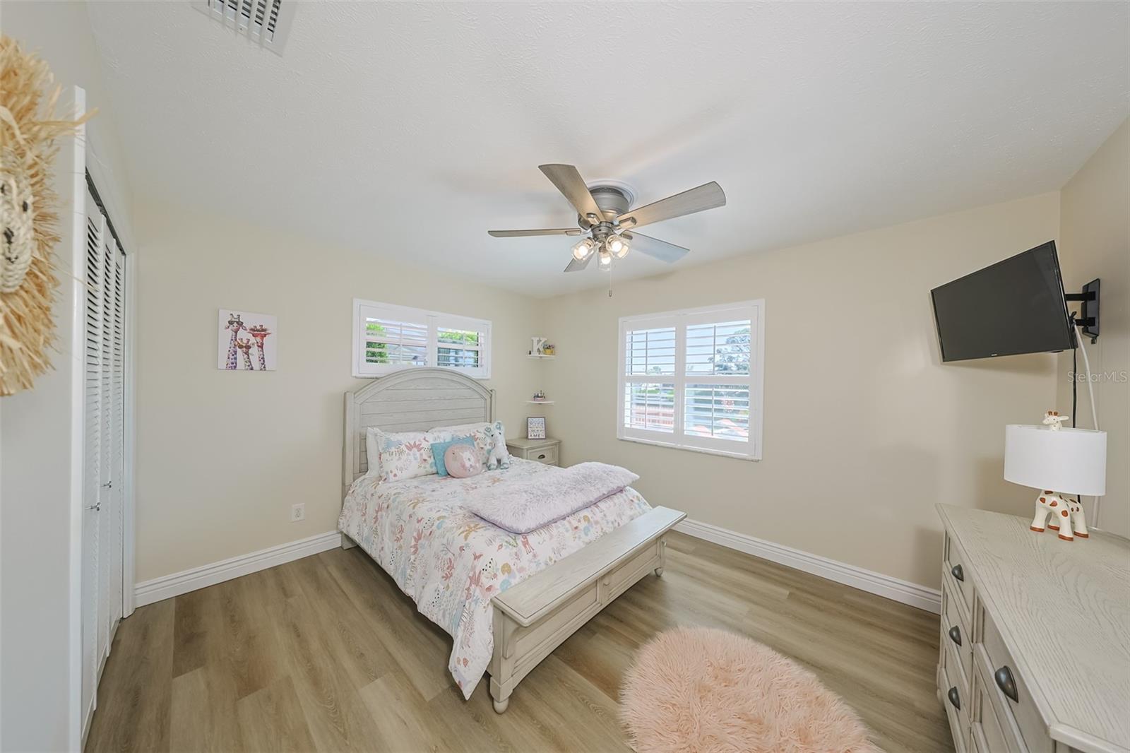 Image 22 of 49 For 914 Chipaway Drive