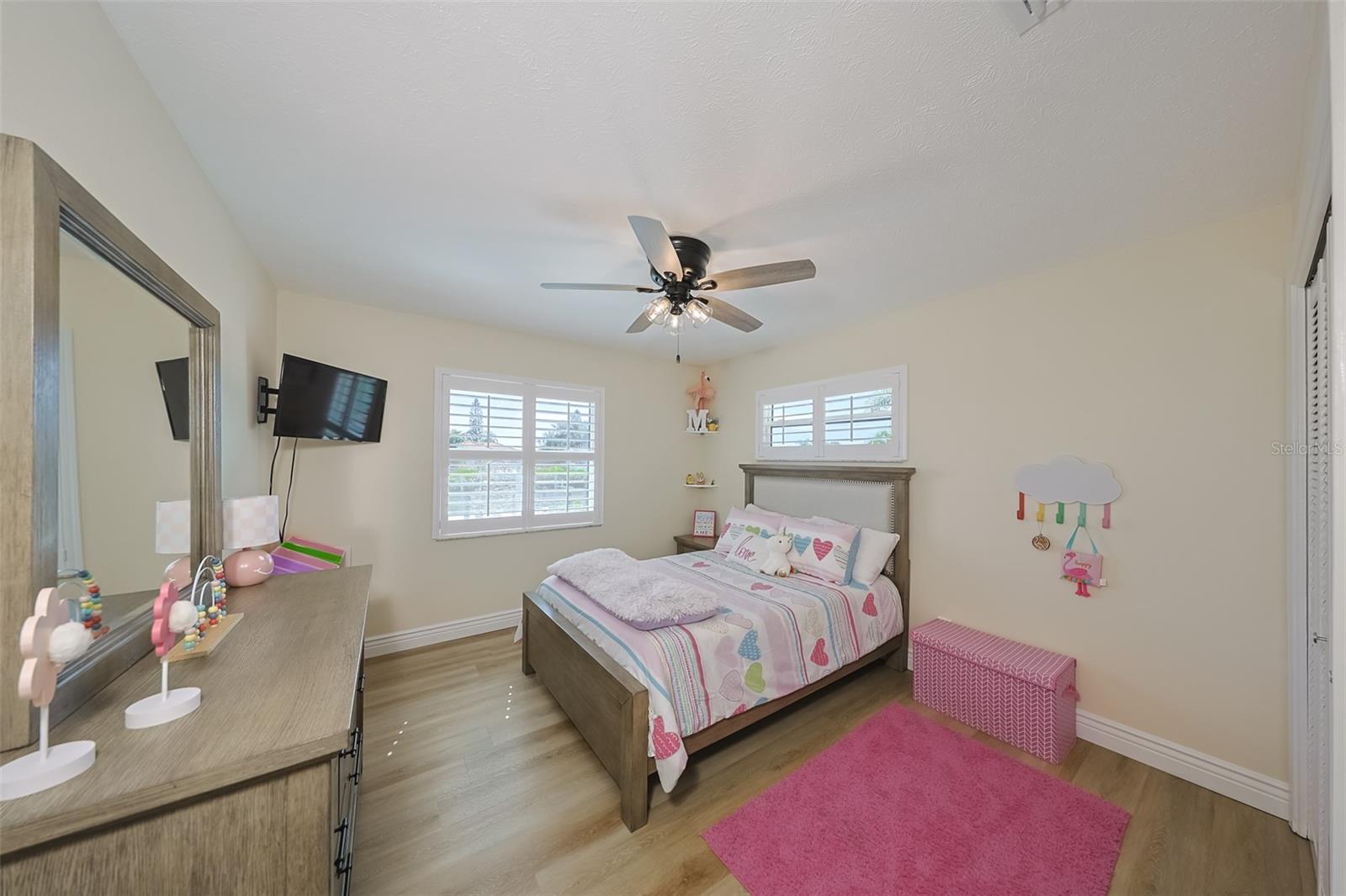 Image 23 of 49 For 914 Chipaway Drive