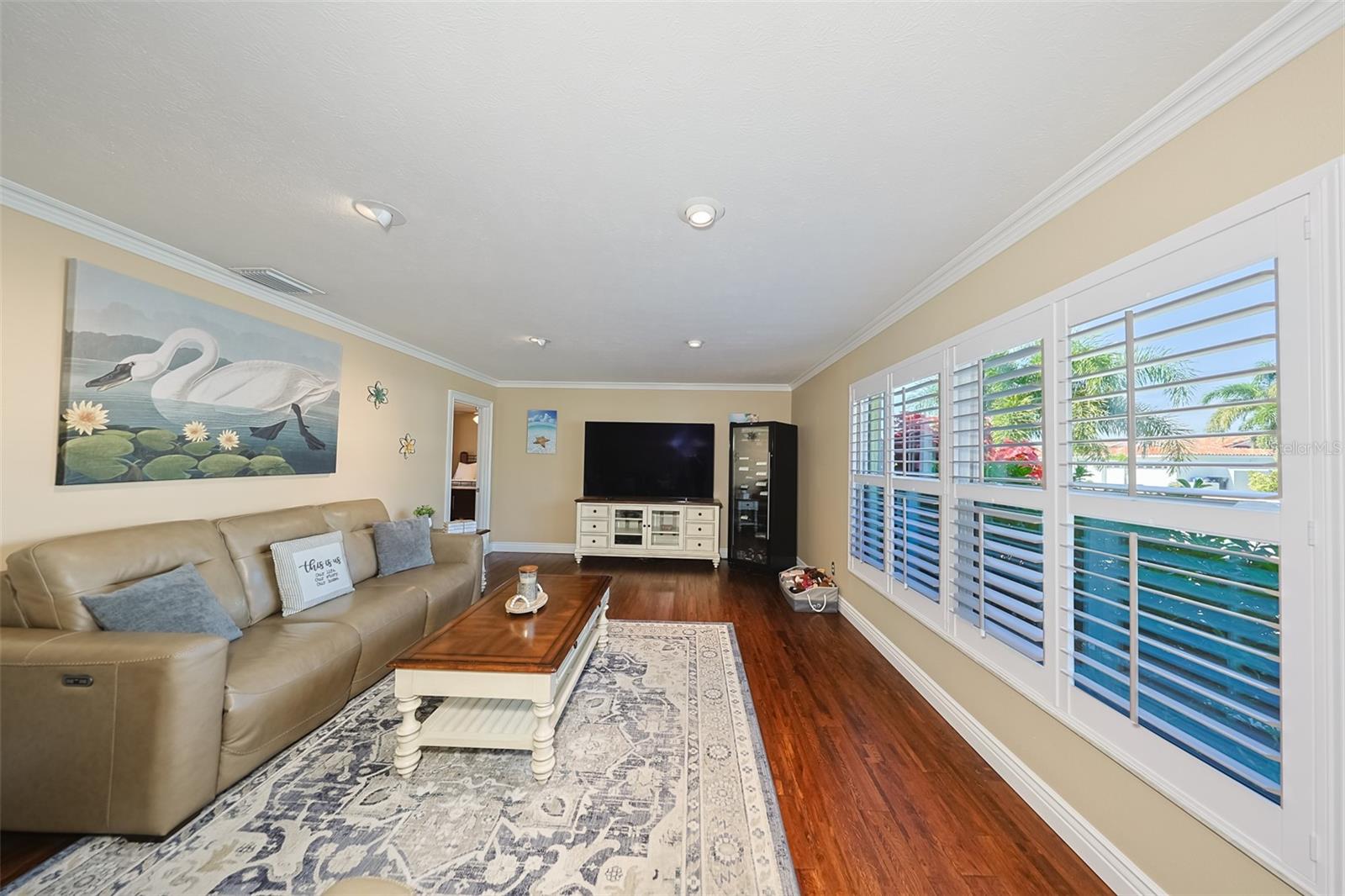 Image 34 of 49 For 914 Chipaway Drive