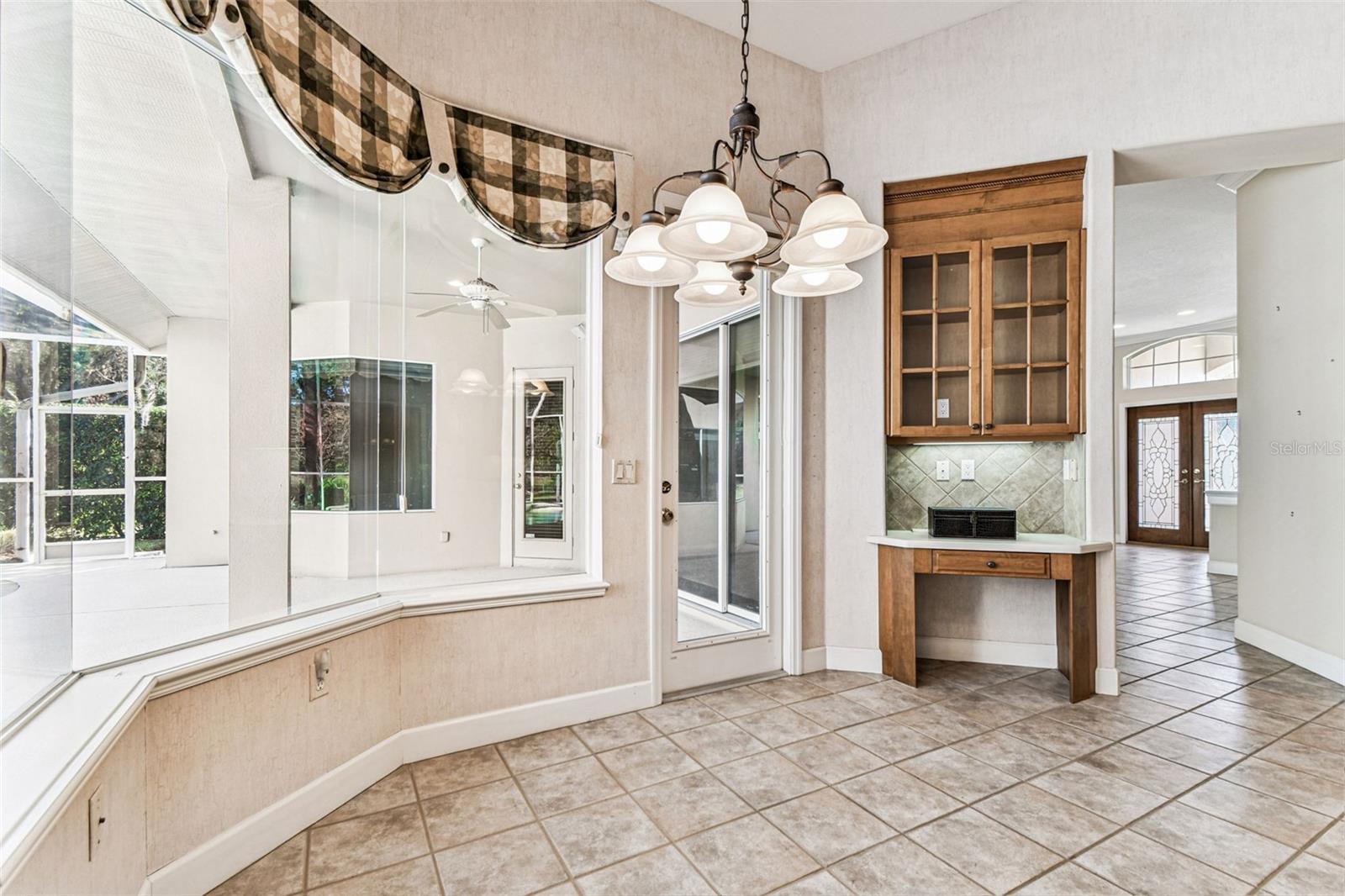 Image 22 of 96 For 3988 Mimosa Place