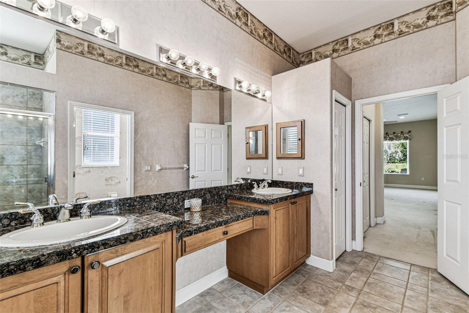 Image 37 of 96 For 3988 Mimosa Place