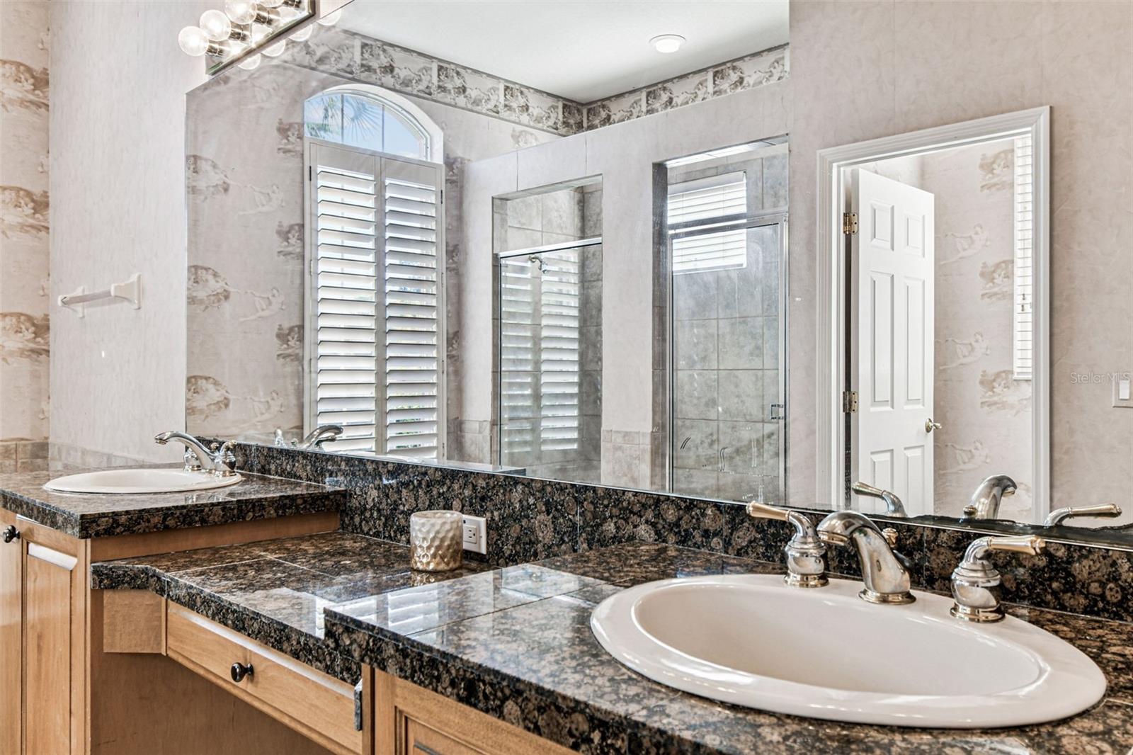 Image 38 of 96 For 3988 Mimosa Place