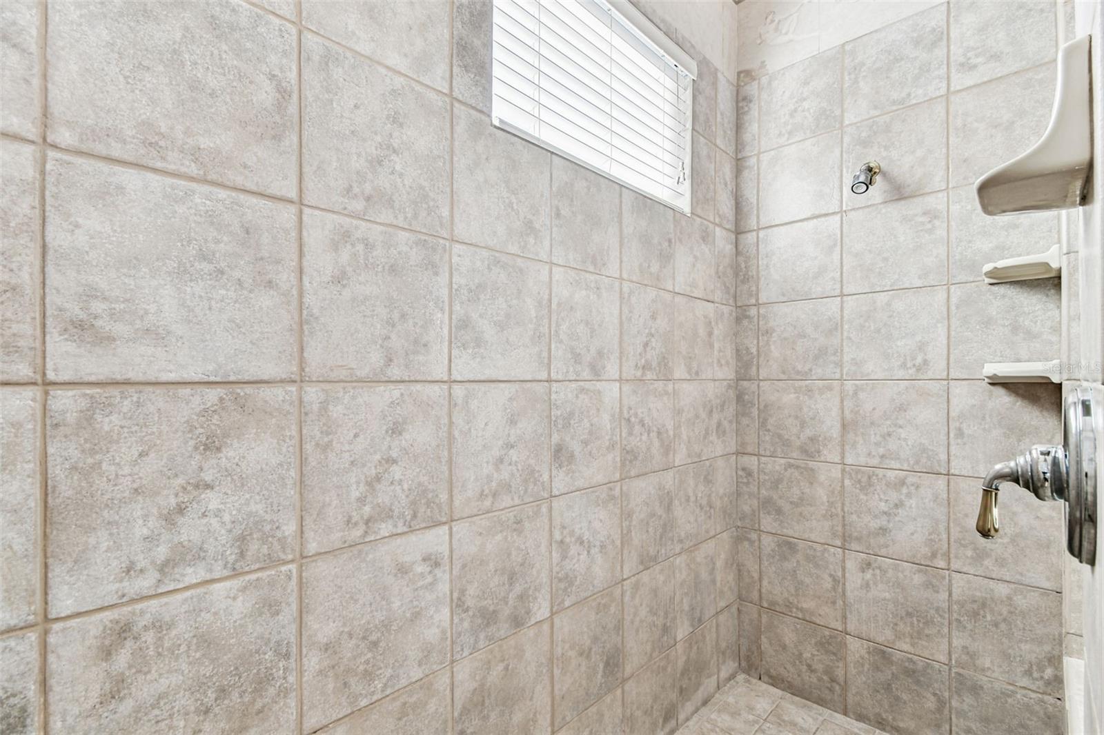 Image 40 of 96 For 3988 Mimosa Place