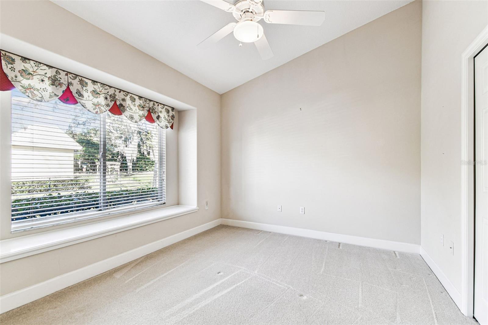 Image 53 of 96 For 3988 Mimosa Place