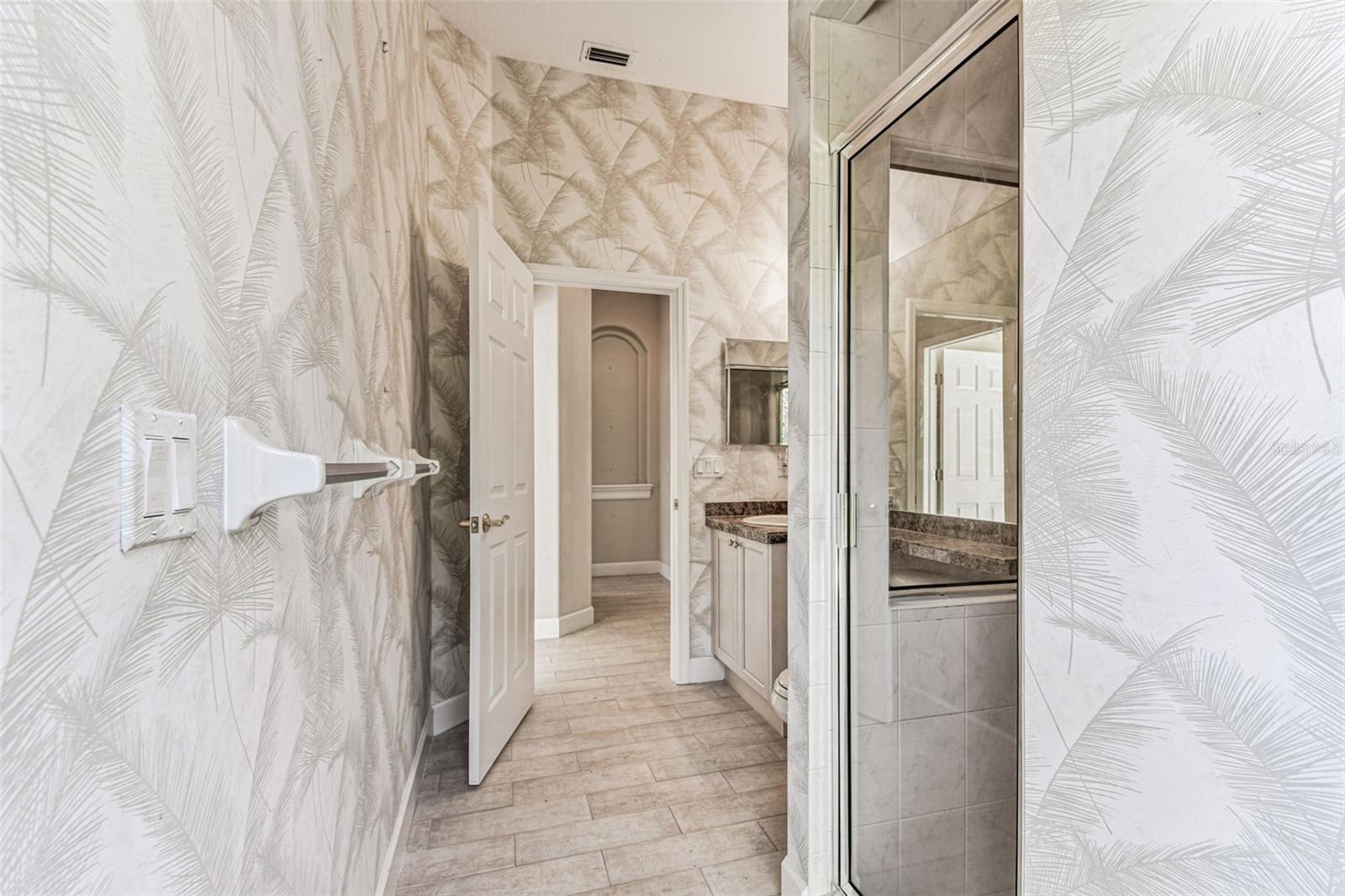 Image 57 of 96 For 3988 Mimosa Place