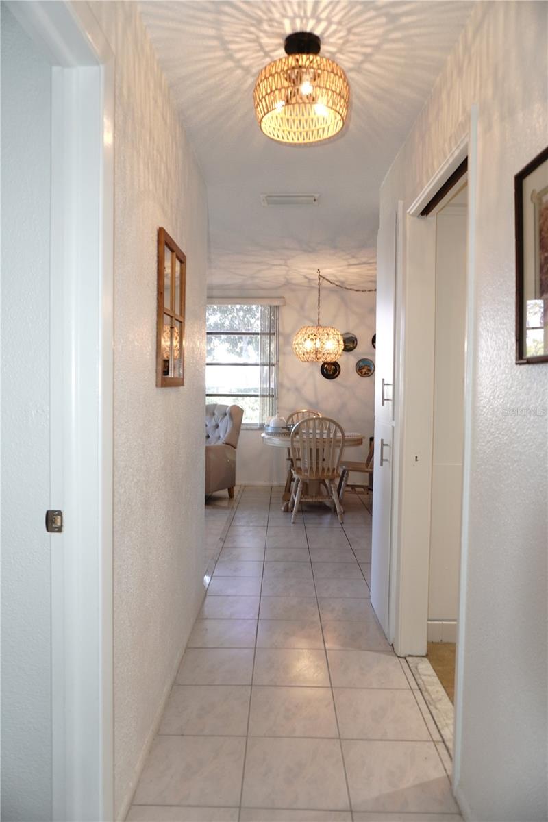 Image 23 of 31 For 4312 Tahitian Gardens Cir  E