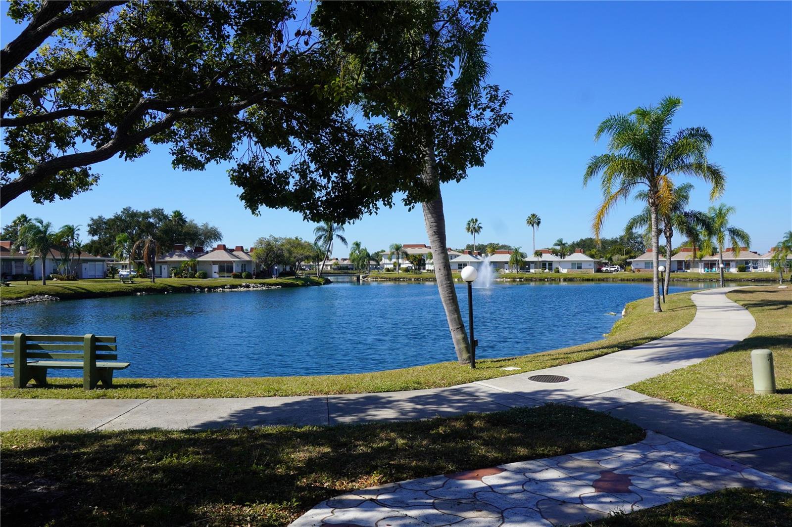 Image 24 of 31 For 4312 Tahitian Gardens Cir  E