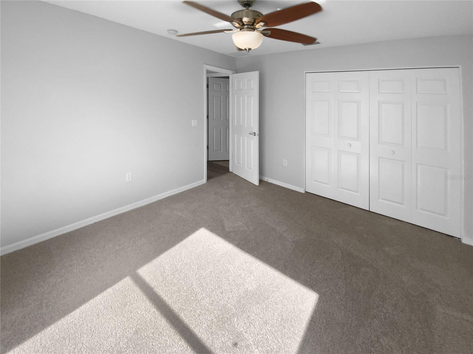 Image 17 of 31 For 18535 Hidden Pines Way