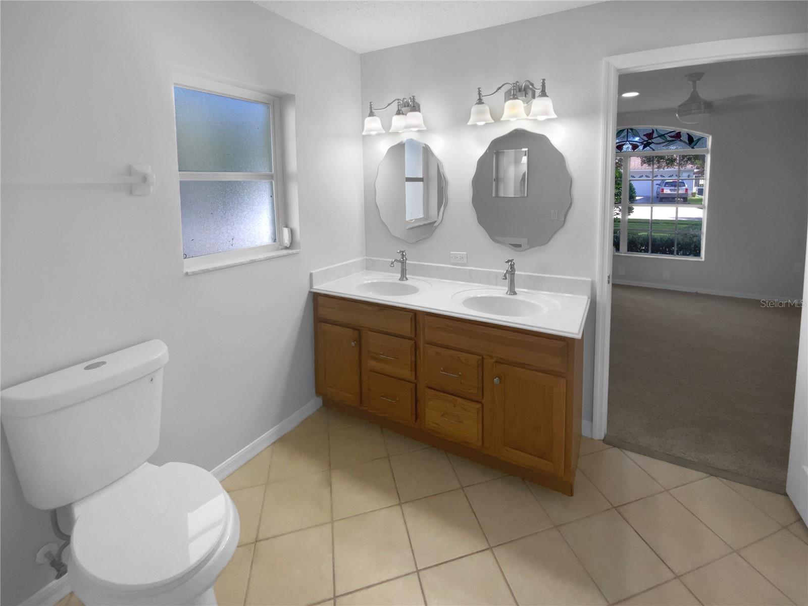 Image 20 of 31 For 18535 Hidden Pines Way